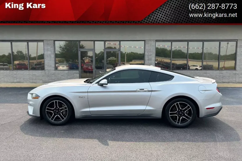 2019 Ford Mustang GT Premium photo 1