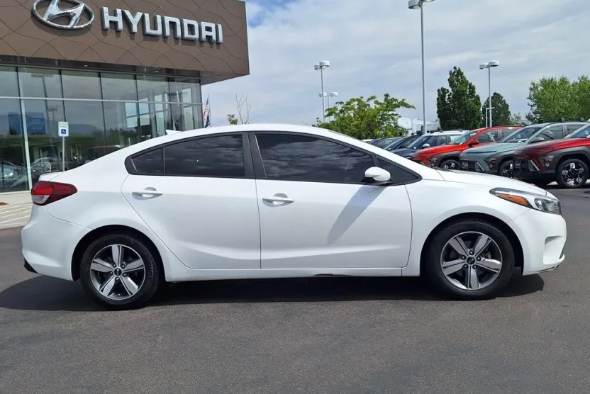 2018 Kia Forte LX photo 1
