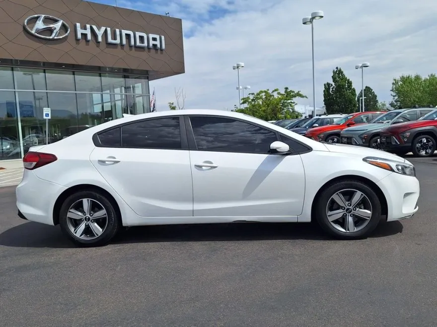 2018 Kia Forte LX photo 1