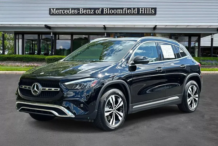 2025 Mercedes Benz GLA 250 4MATIC photo 1