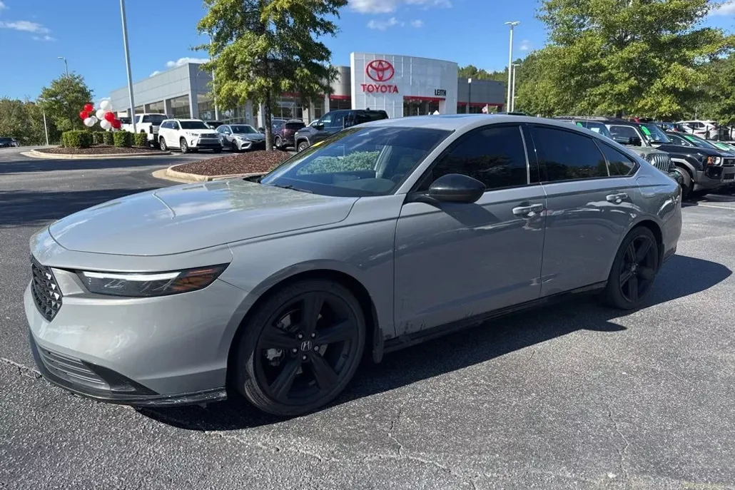 2024 Honda Accord Hybrid Sport-L photo 1