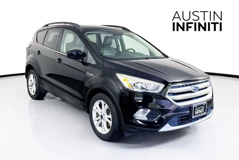 2018 Ford Escape SEL photo 1