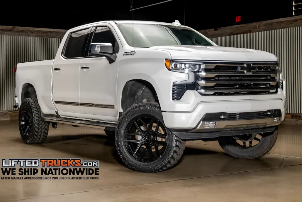 2023 Chevrolet Silverado 1500 High Country photo 1