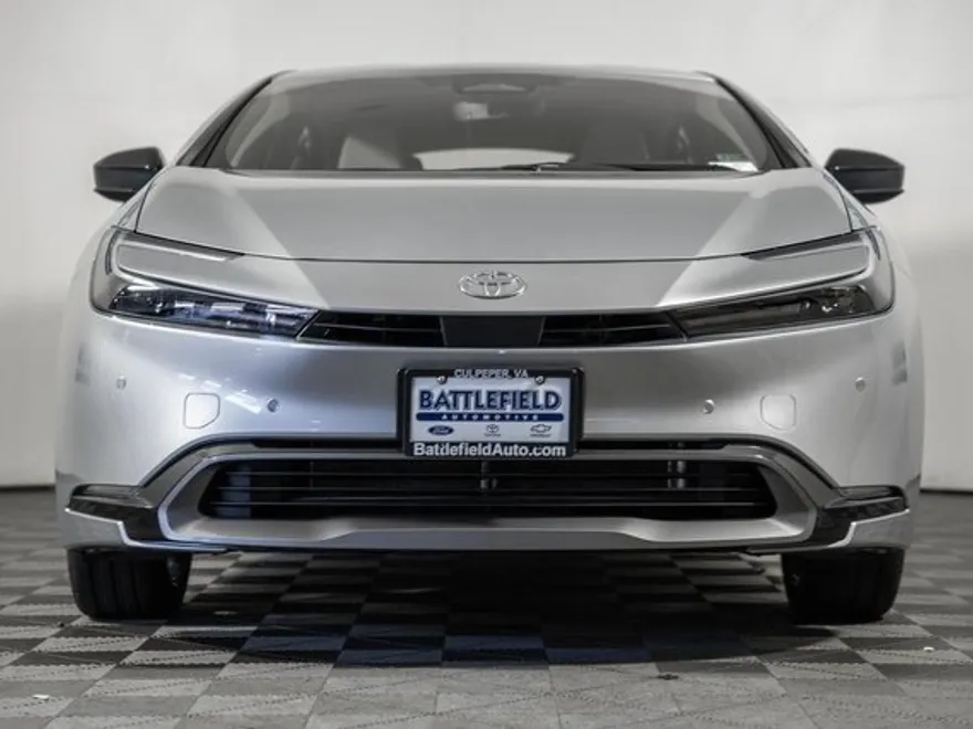 2026 Toyota Prius XLE photo 1