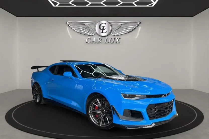 2023 Chevrolet Camaro ZL1 photo 1