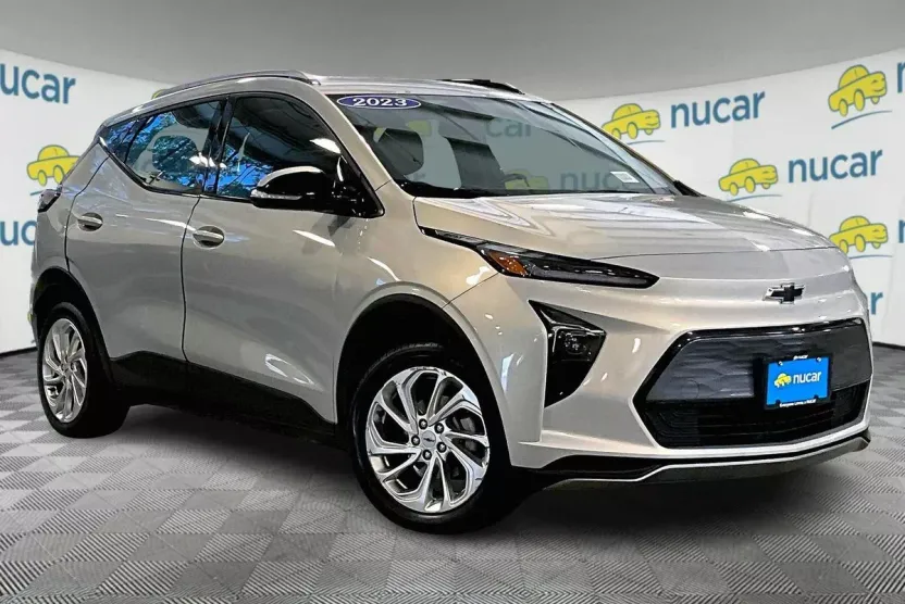 2023 Chevrolet Bolt EUV photo 1