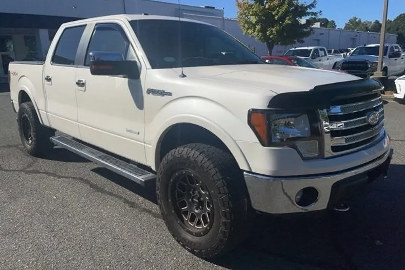 2014 Ford F-150 Lariat photo 1