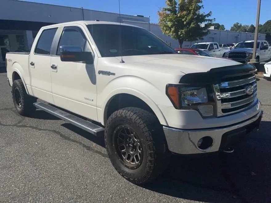 2014 Ford F-150 Lariat photo 1