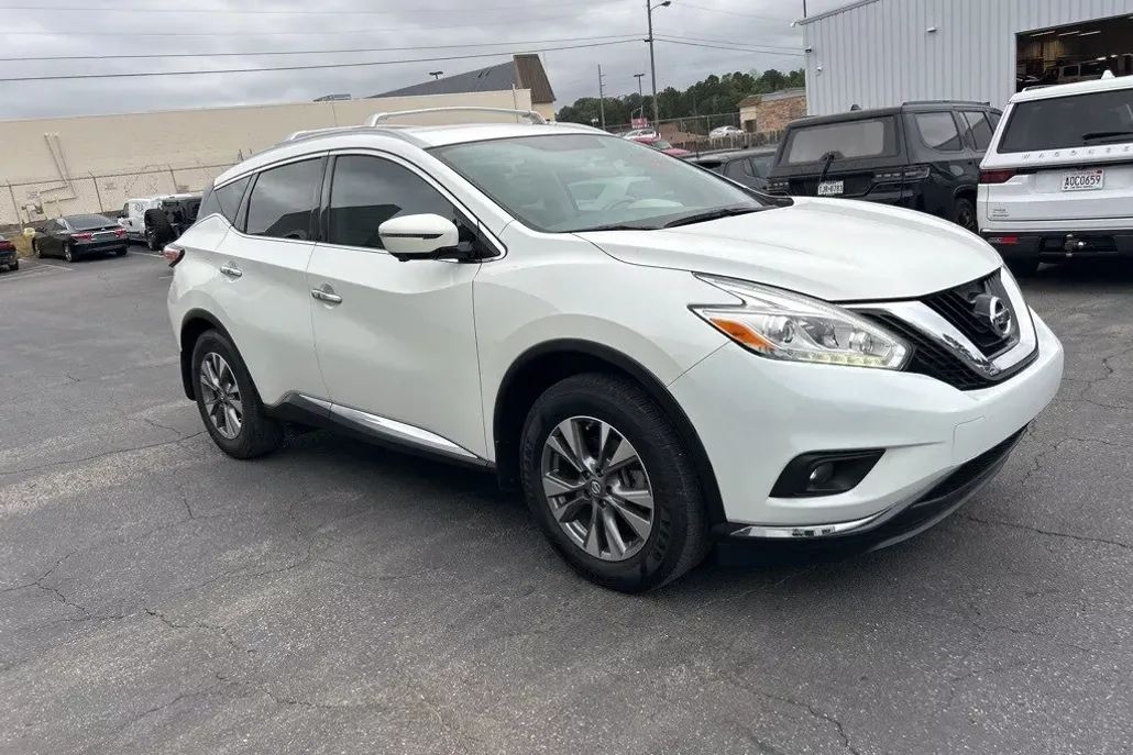2016 Nissan Murano SL photo 1