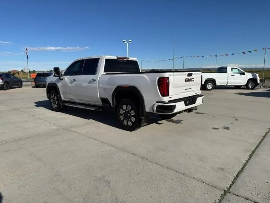 2024 Gmc Sierra 3500 HD Denali photo 1