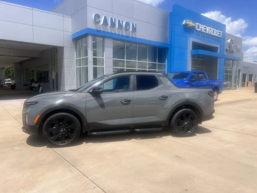 2023 Hyundai Santa Cruz Night photo 1