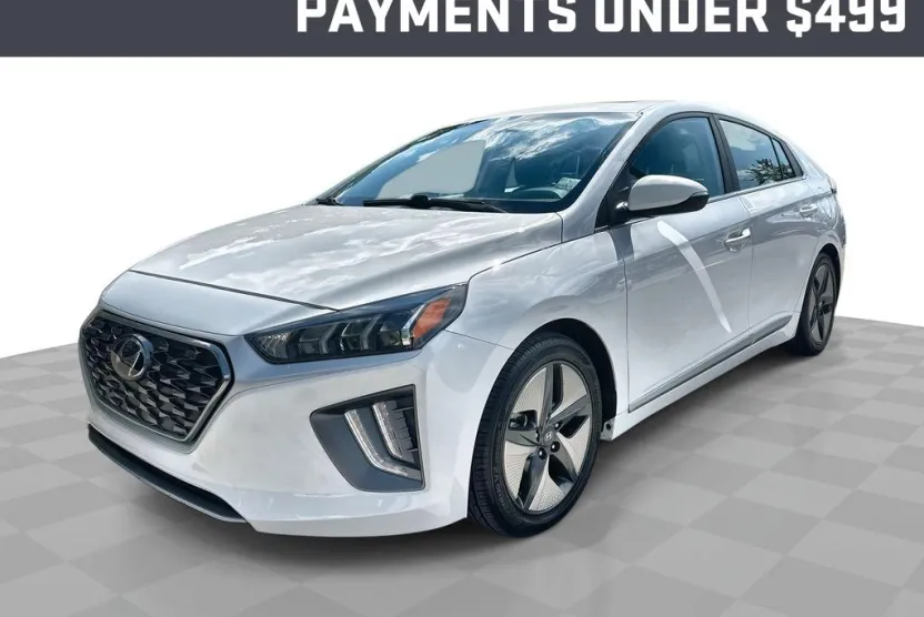 2021 Hyundai Elantra SE photo 1