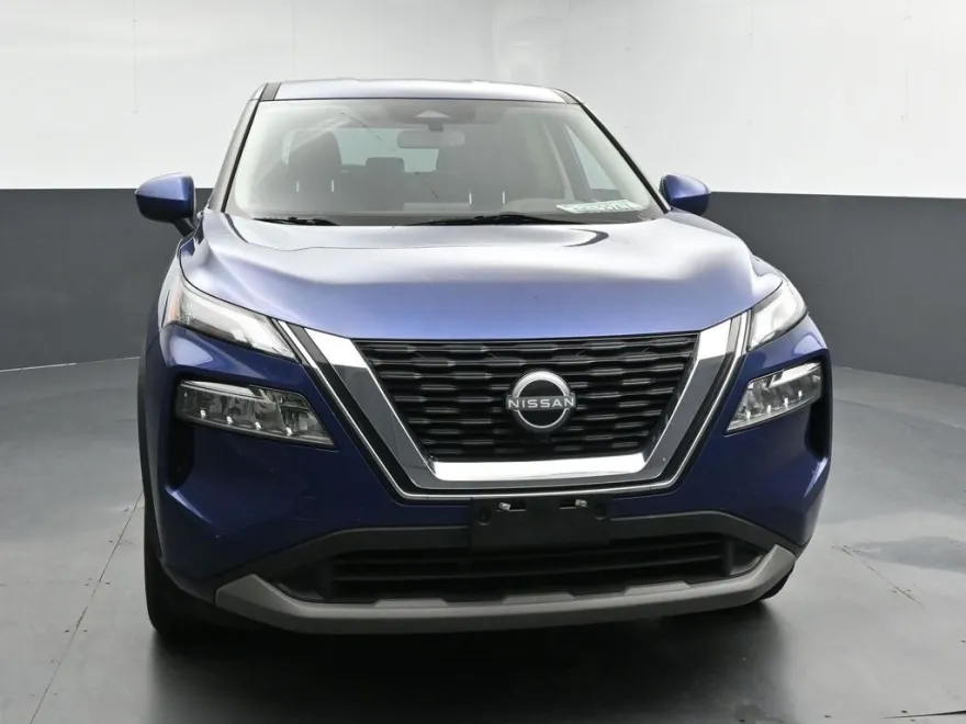 2023 Nissan Rogue SV photo 1