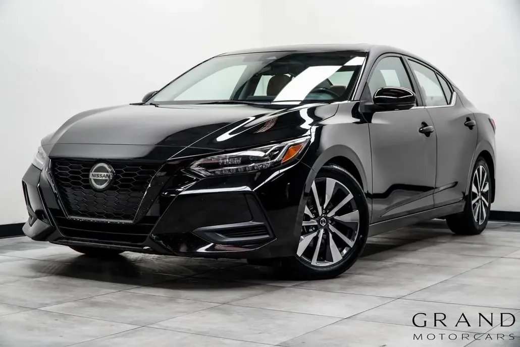 2020 Nissan Sentra SV photo 1