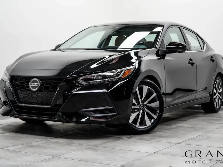 2020 Nissan Sentra SV photo 1