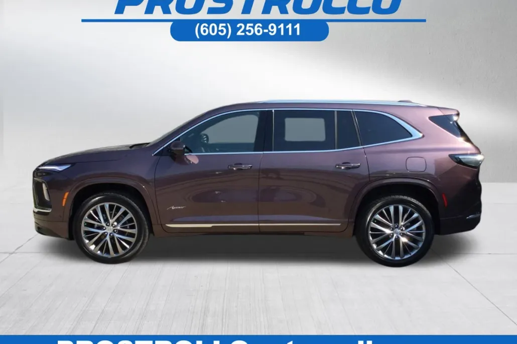 2025 Buick Enclave Avenir photo 1