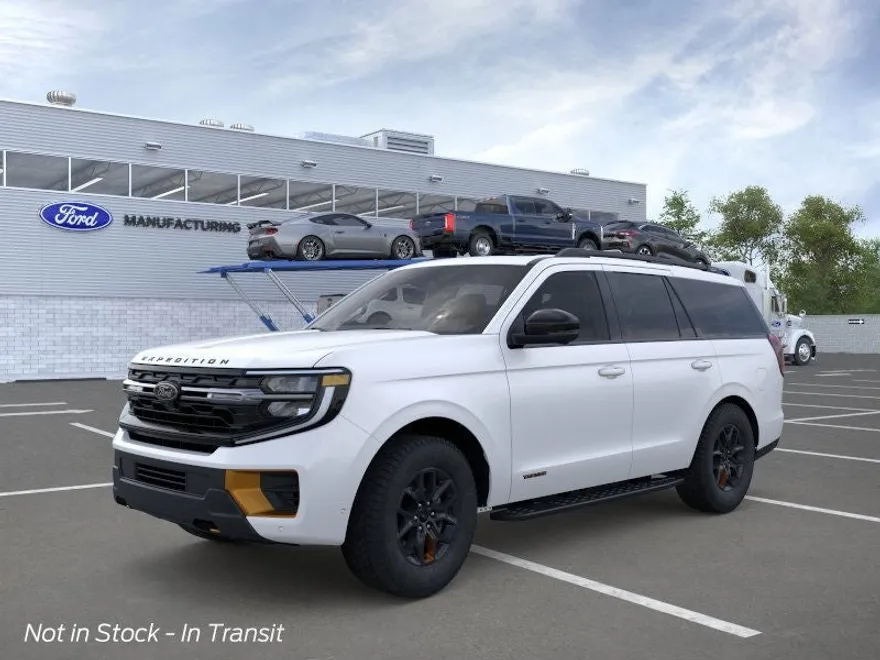 2025 Ford Expedition photo 1