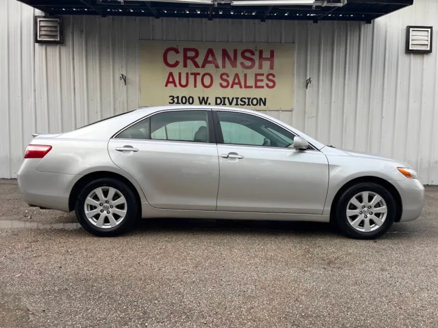 2007 Toyota Camry XLE V6 photo 1
