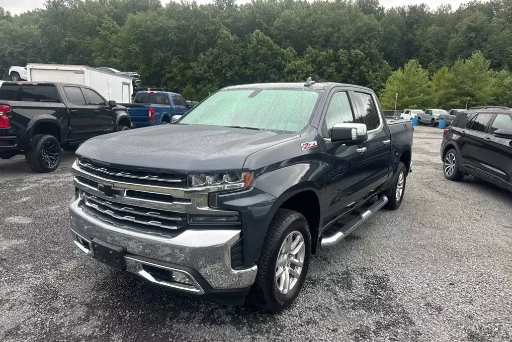 2020 Chevrolet Silverado 1500 LTZ photo 1