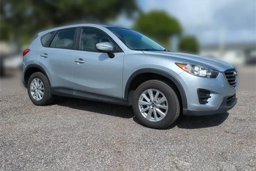 2016 Mazda CX-5 Sport photo 1