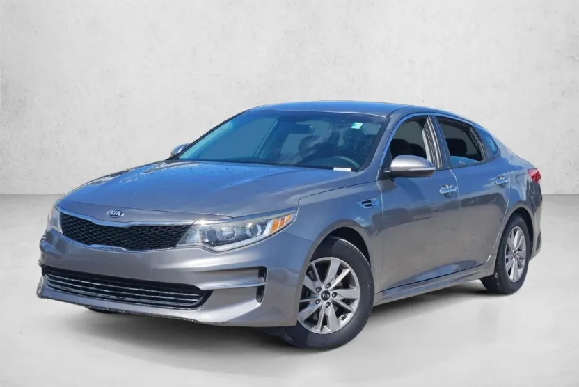 2018 Kia Optima LX photo 1