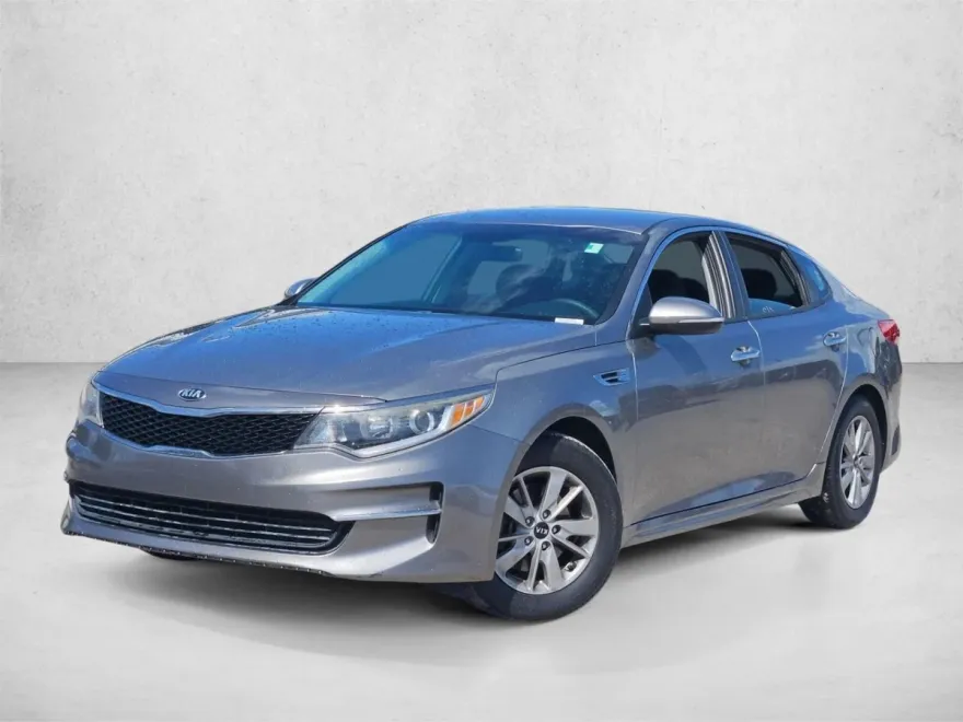 2018 Kia Optima LX photo 1