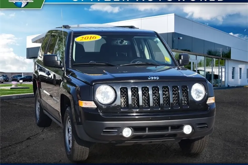 2016 Jeep Patriot Sport photo 1
