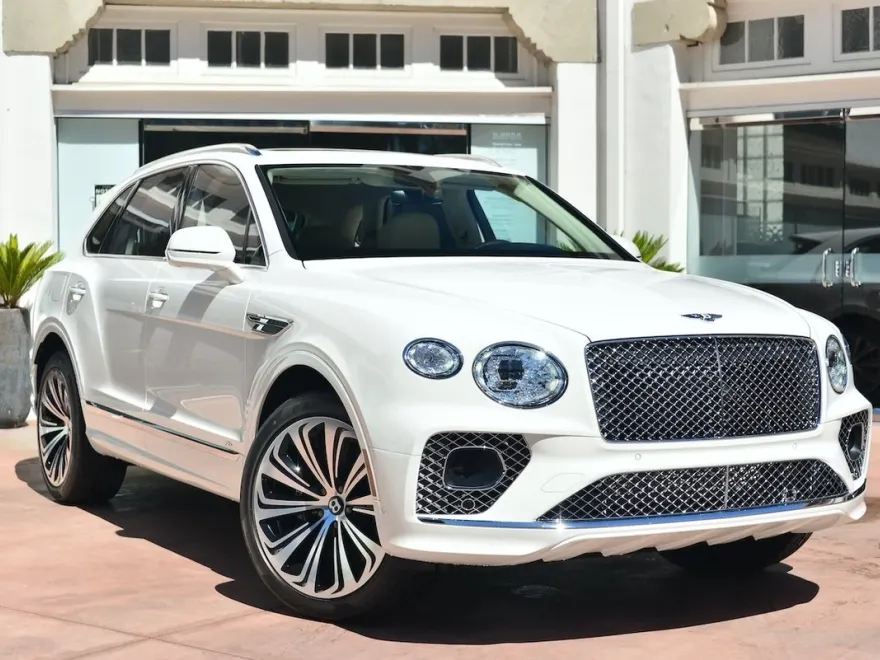 2022 Bentley Bentayga V8 photo 1