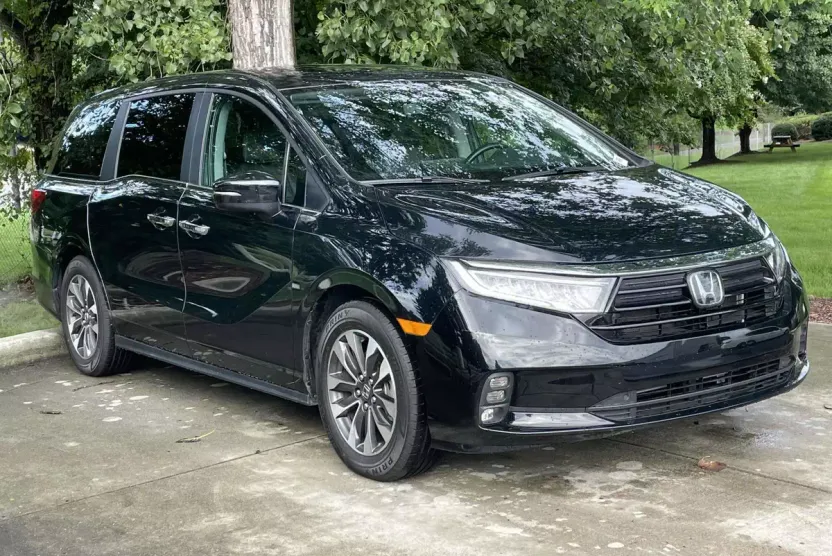 2024 Honda Odyssey EX-L photo 1