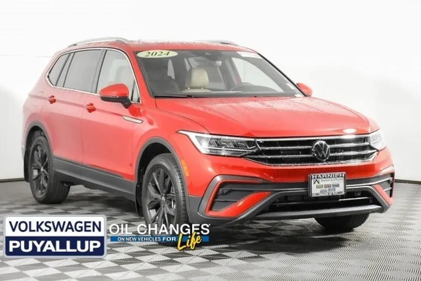 2024 Volkswagen Tiguan SE photo 1