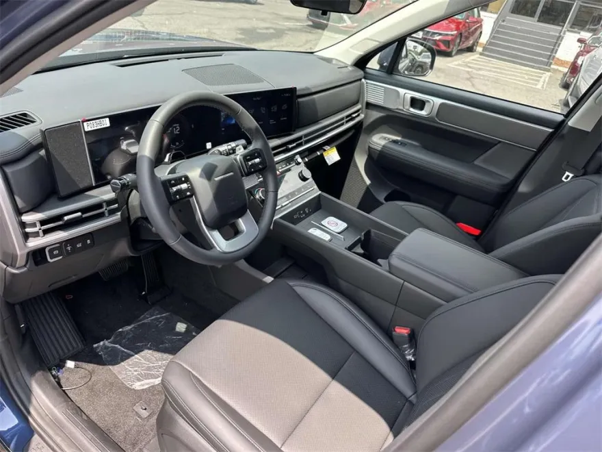 2026 Hyundai Santa Fe SEL photo 1