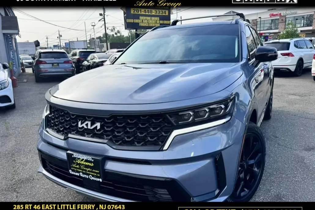 2022 Kia Sorento SX photo 1
