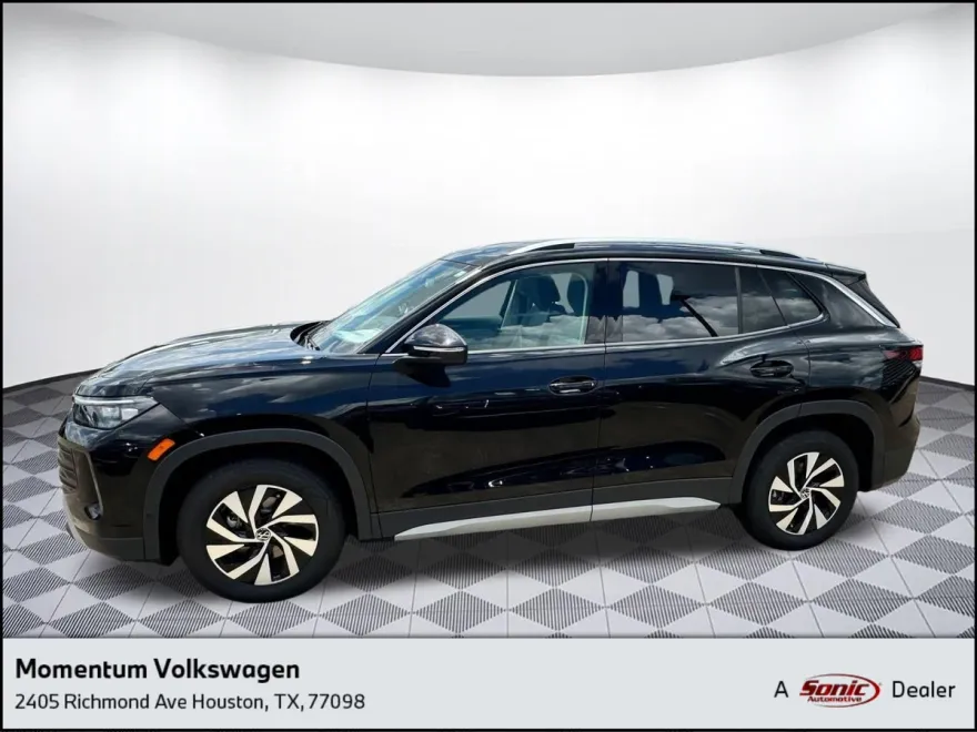 2025 Volkswagen Tiguan S photo 1