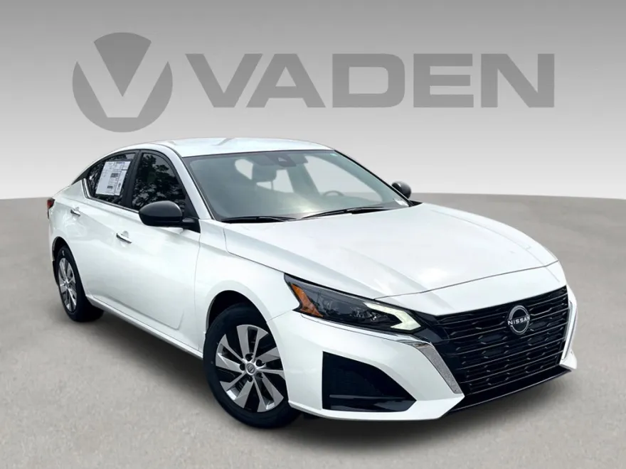 2024 Nissan Altima 2.5 S photo 1
