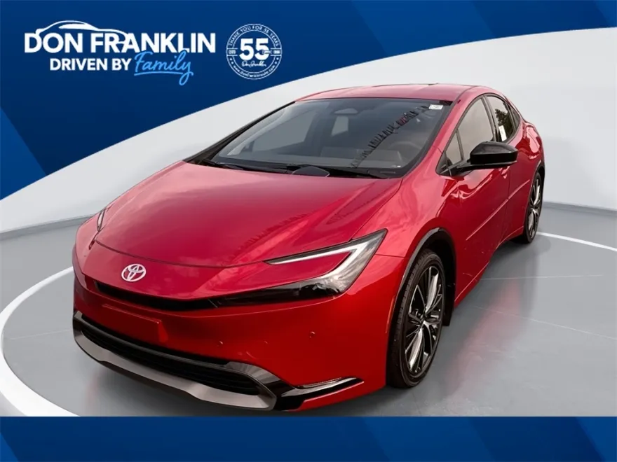2026 Toyota Prius XLE photo 1