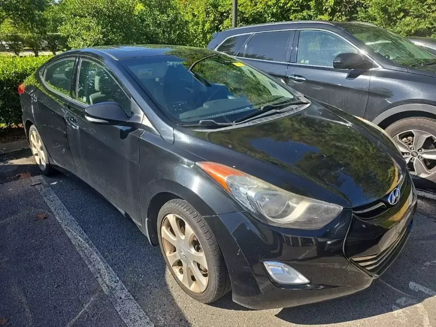 2013 Hyundai Elantra Limited photo 1