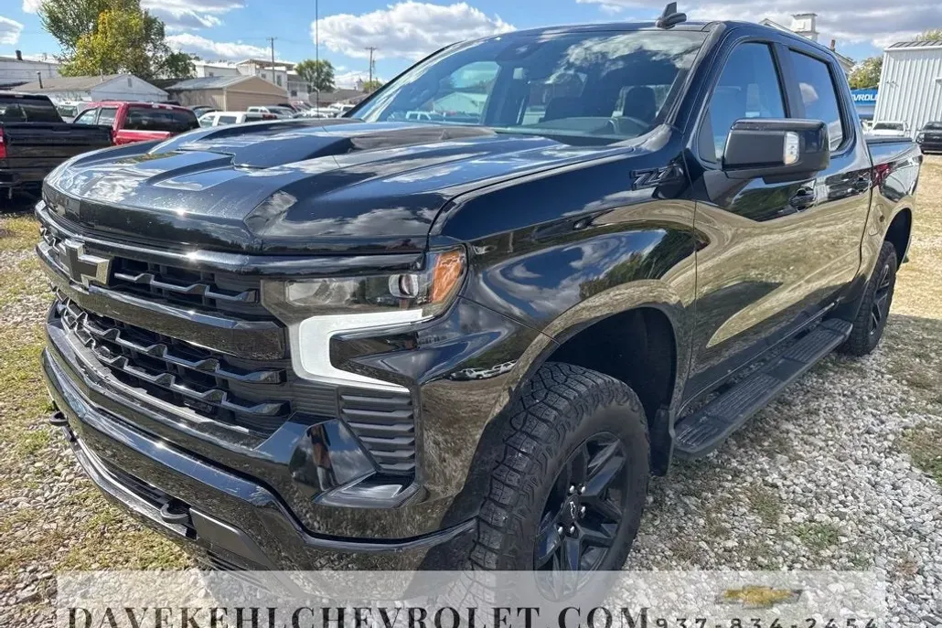 2023 Chevrolet Silverado 1500 LT Trail Boss photo 1