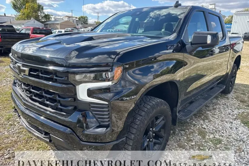2023 Chevrolet Silverado 1500 LT Trail Boss photo 1