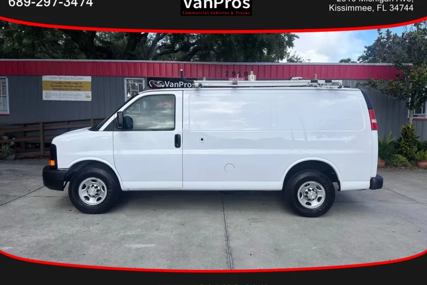 2016 Chevrolet Express 2500 Cargo Van photo 1
