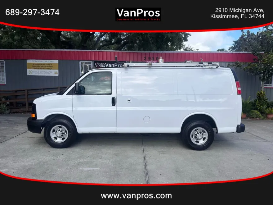 2016 Chevrolet Express 2500 Cargo Van photo 1