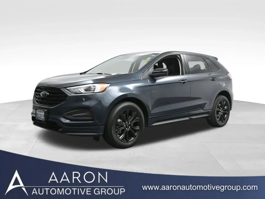 2022 Ford Edge SE photo 1