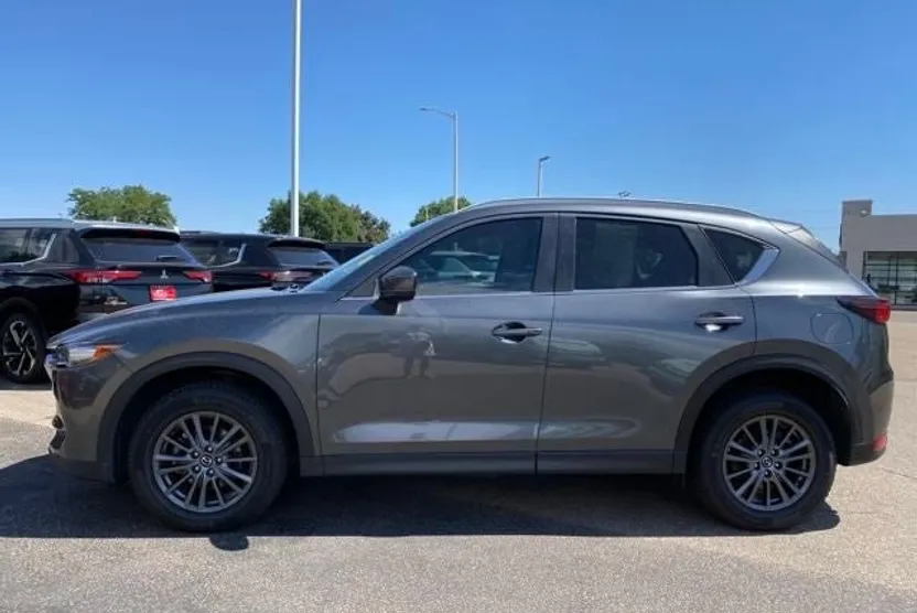 2021 Mazda CX-5 Touring photo 1