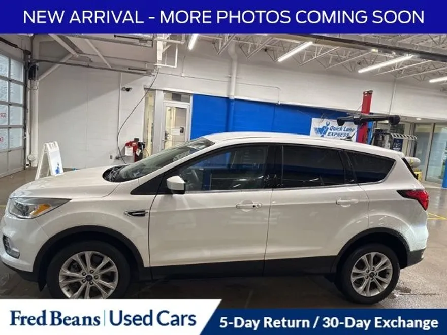 2019 Ford Escape SE photo 1