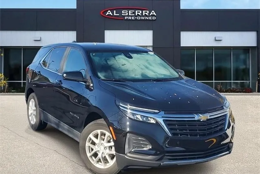 2024 Chevrolet Equinox LT photo 1