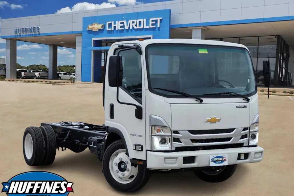 2024 Chevrolet Silverado 4500HD photo 1