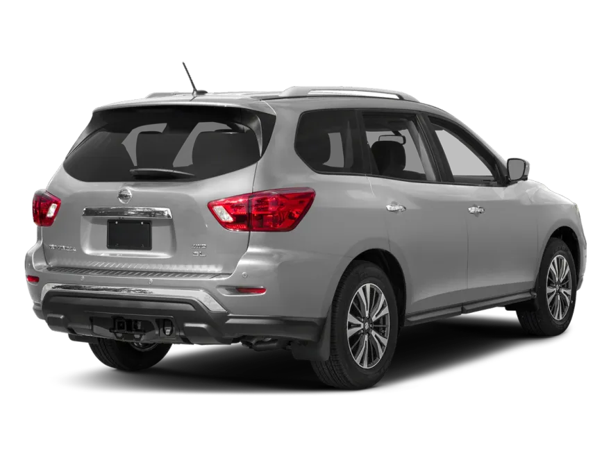 2018 Nissan Pathfinder SL photo 1