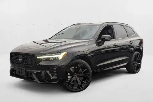 2024 Volvo XC60 Recharge Hybrid Ultimate Black Edition photo 1