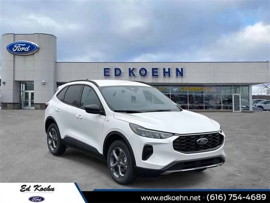2025 Ford Escape ST-Line photo 1