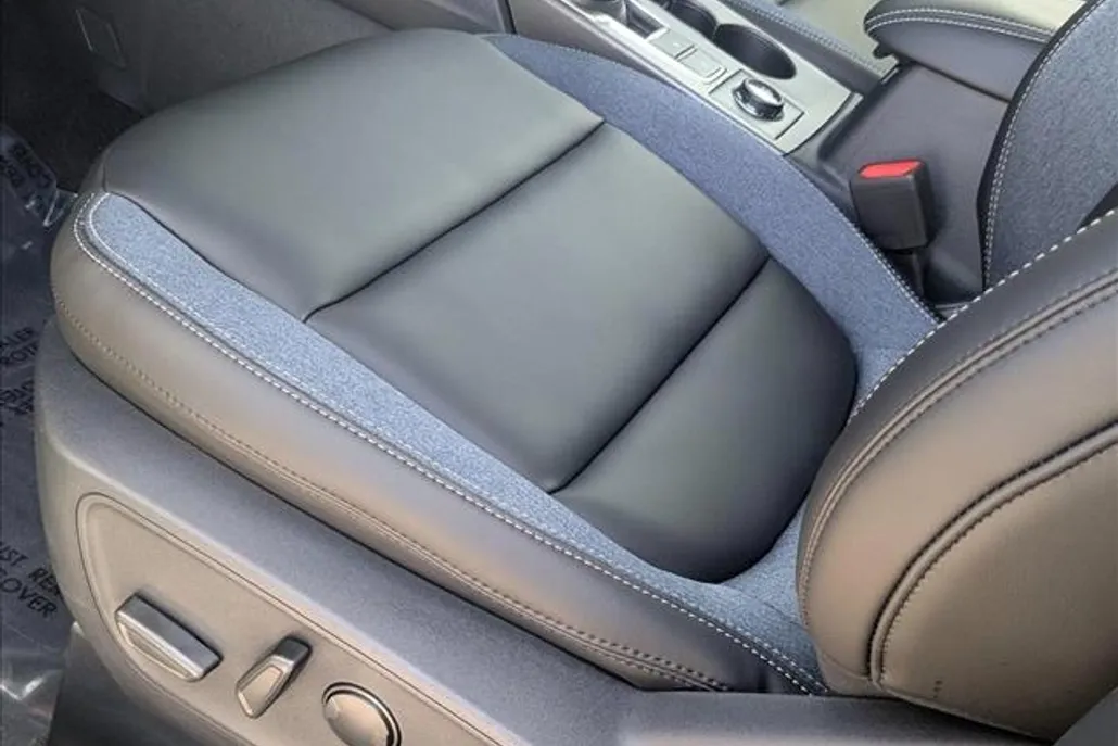 2025 Ford Bronco Sport Outer Banks photo 1
