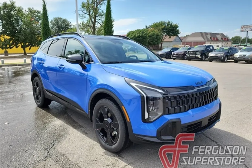 2026 Kia Sportage X-Line photo 1